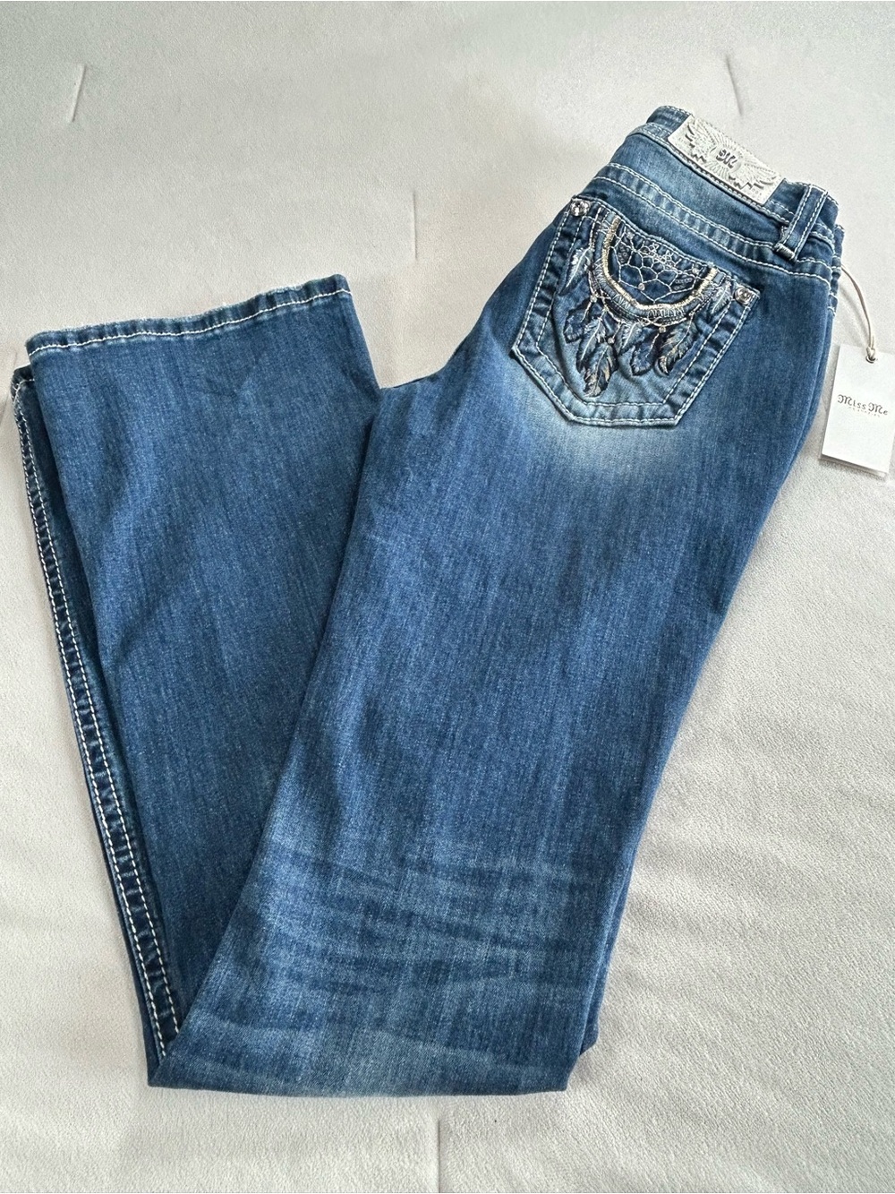 Miss Me Women's Mid- Rise Bootcut Jeans Denim Blue Wash  Size 28